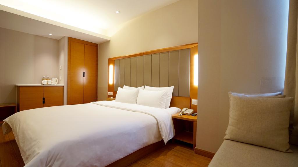 Ji Hotel Shanghai Railway Station West Tianmu Road Dış mekan fotoğraf